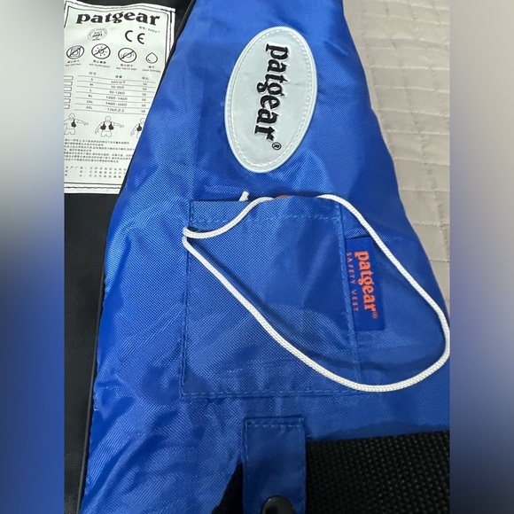 Adult Swim Vest - Size 3XL - Picture 3 of 9